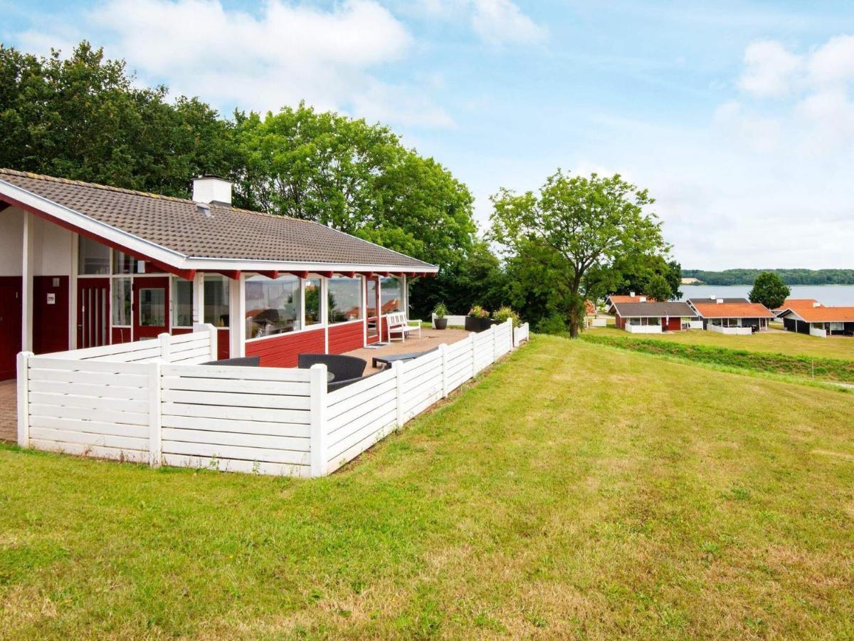 6 Person Holiday Home In Aabenraa Exteriör bild